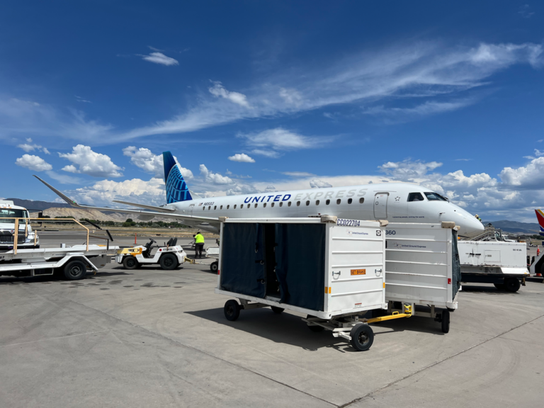 United Express operated the first Embraer E175 into Aspen Airport today, it joins the CRJ-700 as the only aircraft certified to land in Aspen.