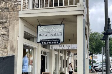Main Street Bed and Breakfast Fredericksburg Signage