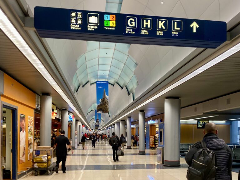 Chicago O'Hare Concourse Interior