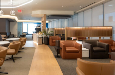 Lufthansa Airlines has just opened its newest Lufthansa Lounge in Terminal B at Newark Liberty International Airport (EWR).