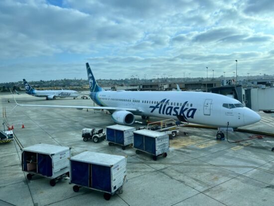 Alaska Airlines Boeing 737-900 First Class