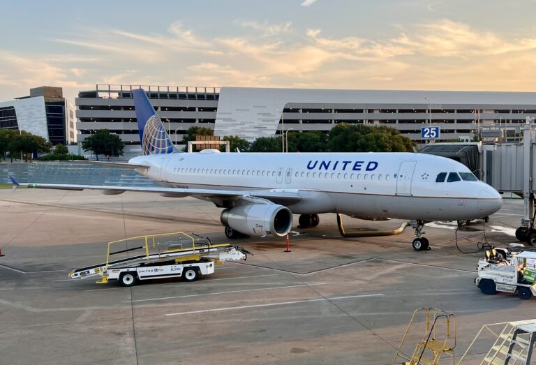 United Airlines is giving MileagePlus members a chance to get a copy of the final issue of Hemispheres magazine.