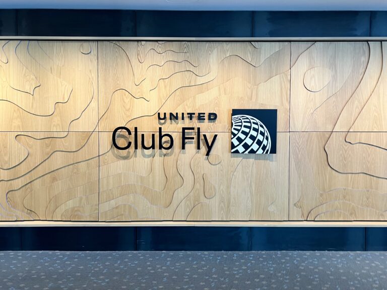 The United Club Fly lounge at Denver International Airport is great for passengers in a hurry, but not a space for long term visits.