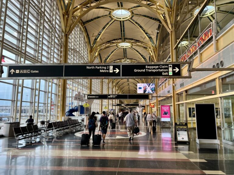 The USDOT has finalized its awards of five perimeter exempt slot pairs at Ronald Reagan Washington National Airport (DCA).