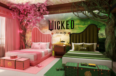 The New York Hilton Midtown has unveiled a Wicked inspired suite designed for movie fans which is available for a limited time.