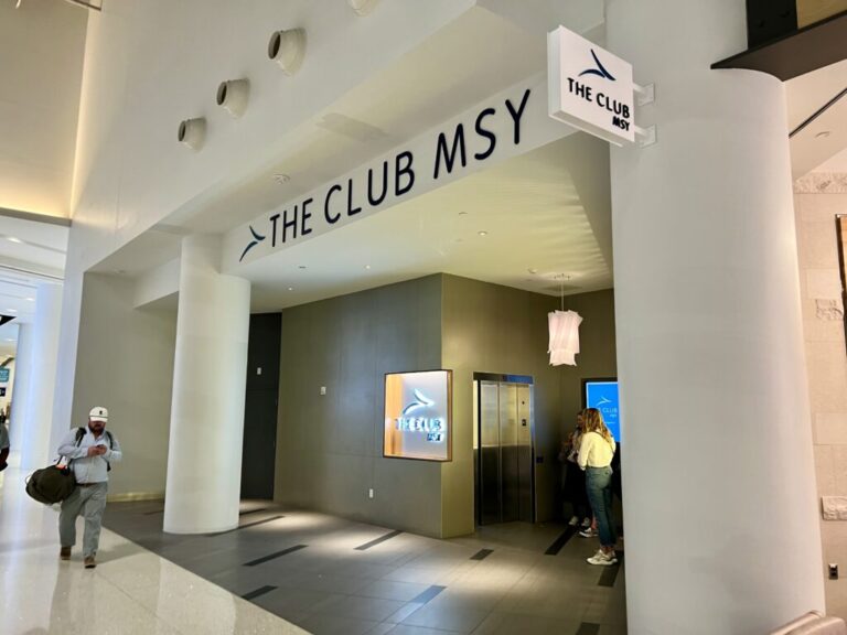 The Club MSY at New Orleans Louis Armstrong International Airport is a nice lounge space though it can get crowded at times due to its size.