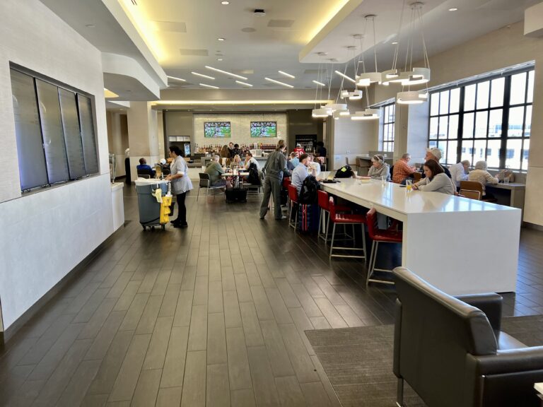 The American Airlines Admirals Club DFW Terminal A is a nice lounge, with plenty of space to spread out, though it gets crowded at peak times.