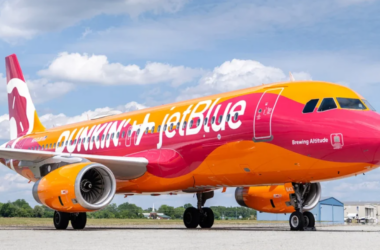 JetBlue and Dunkin' have taken their partnership to the next level, unveiling a new special livery and status promotion for passengers.