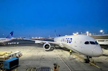 United Airlines Boeing 787