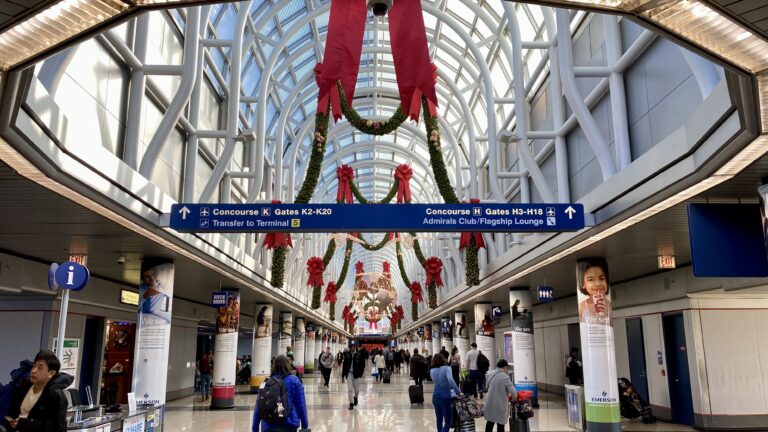 Chicago O'Hare Terminal 3 Interior