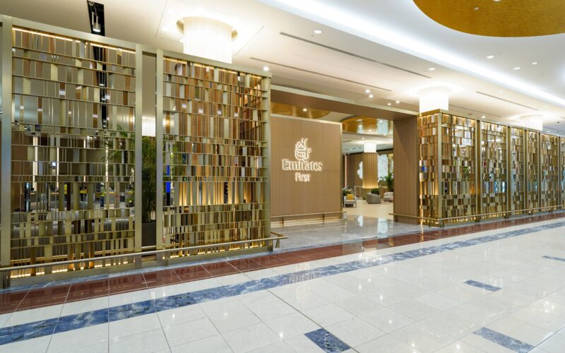 Emirates First Class Check-In Dubai