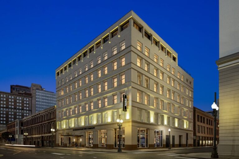 Fairfield New Orleans Downtown Exterior