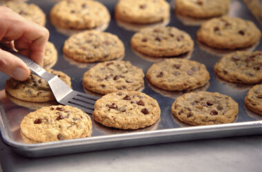 a cookie tray with cookies on it