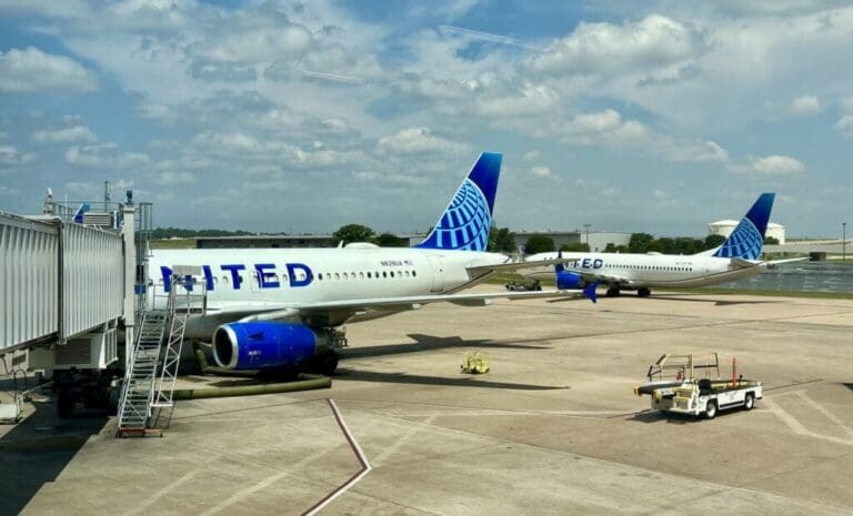 United Planes at Austin Airport