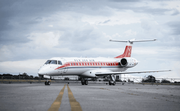 JSX Retro Livery N960JX
